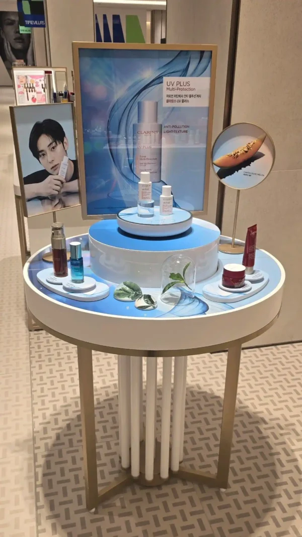 round island table
