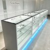 White Display Counter Long Combined Vitrine Showcase With Base Glass Shelves For Cell phone Shop