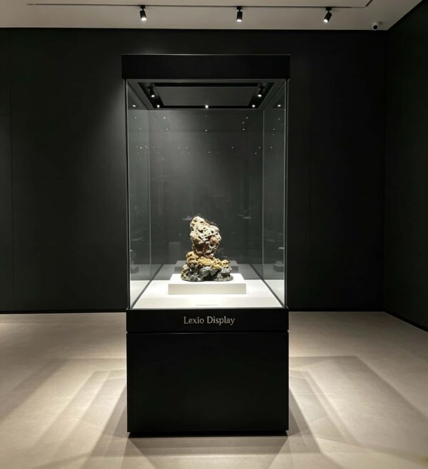 museum display cabinet (7) All-black integrated tall museum display vitrine with storage base and top recessed LED lights Lexio Display for mineral specimen and cultural relic exhibition
