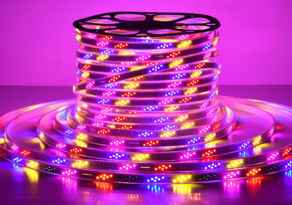 Custom 2835 RGB LED Strip Light Kit – 6-Color Remote Control & Running Light