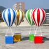 Bright striped fiberglass hot air balloon sculpture set with simulation basket base Lexio Display for shopping mall carnival theme outdoor commercial decorative props