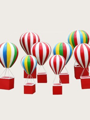 Bright striped fiberglass hot air balloon sculpture set with simulation basket base Lexio Display for shopping mall carnival theme outdoor commercial decorative props
