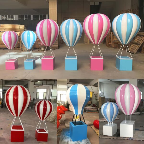 Bright striped fiberglass hot air balloon sculpture set with simulation basket base Lexio Display for shopping mall carnival theme outdoor commercial decorative props